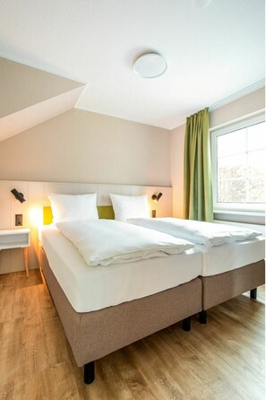 1 habitación, cuna de viaje y wifi gratis 