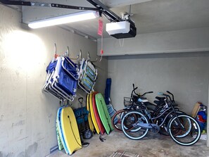 Interior - 1Min2BeachNewlyRenovatedDisney25MinBikesParkingW/D (Newport Beach)