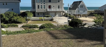 Cozy Beach Getaway With a View!! Refreshed for 2025!!