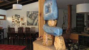 Interior - Coastal Art House (Cape Woolamai)