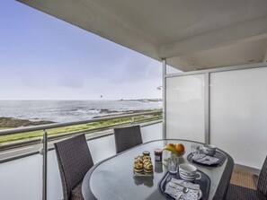 Outdoor dining - Penduick by Interhome (Quiberon)