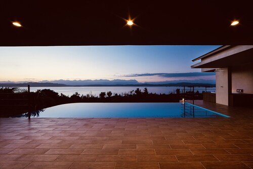 relax kouri villa Rekrrr