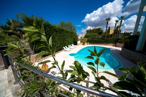 Outdoor pool - Suite Villa Albertina Exclusive B&B (Parabita)