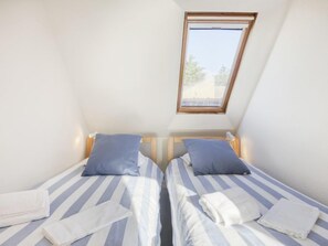 1 Schlafzimmer, Schreibtisch, Bügeleisen/Bügelbrett, WLAN