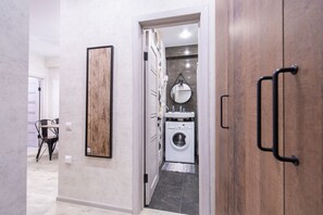 Property entrance - More Apartments na Estonskoy 37 (Estosadok)