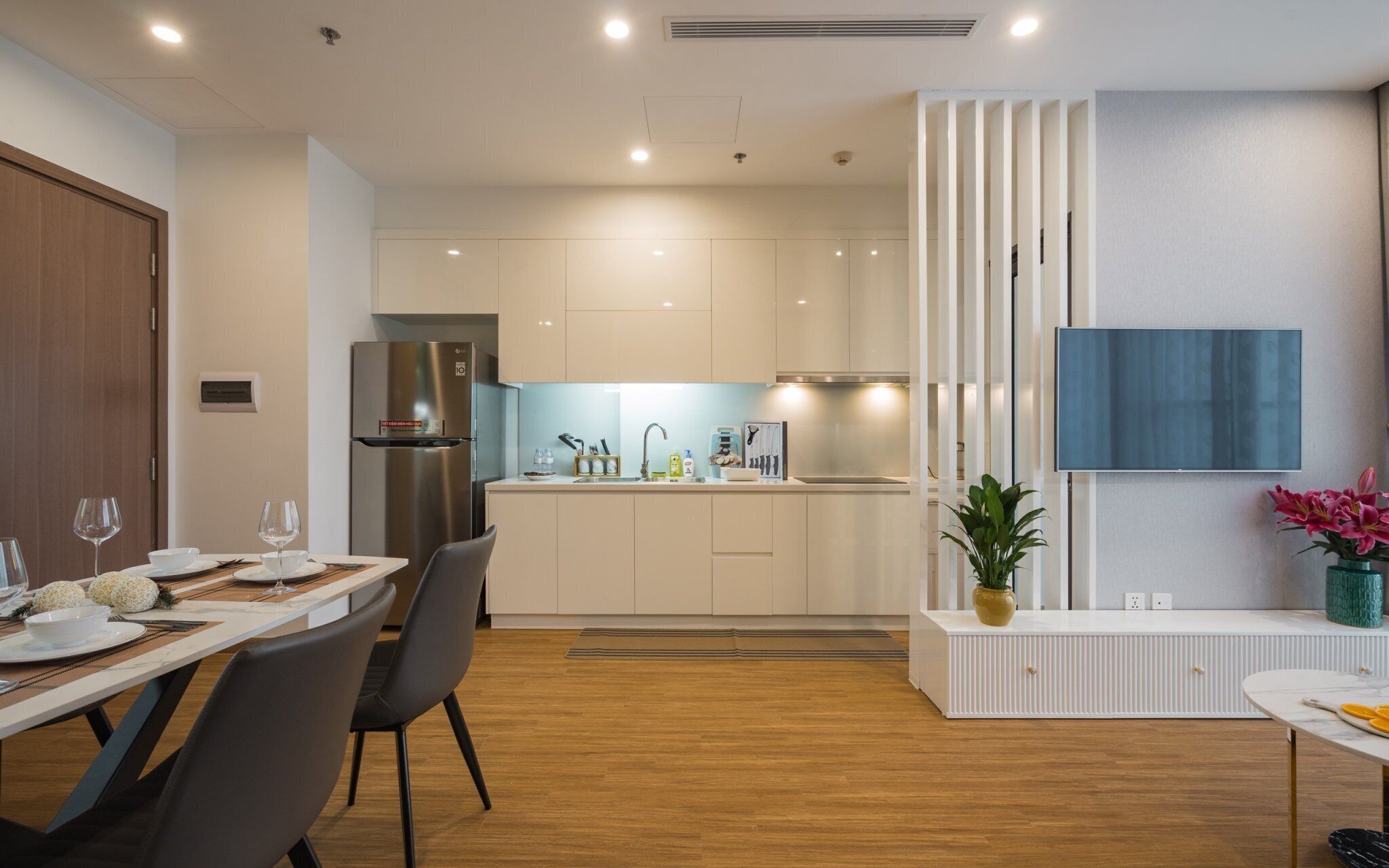 Apartment, 1 Bedroom | Living area | 55-inch Smart TV with cable channels, TV
