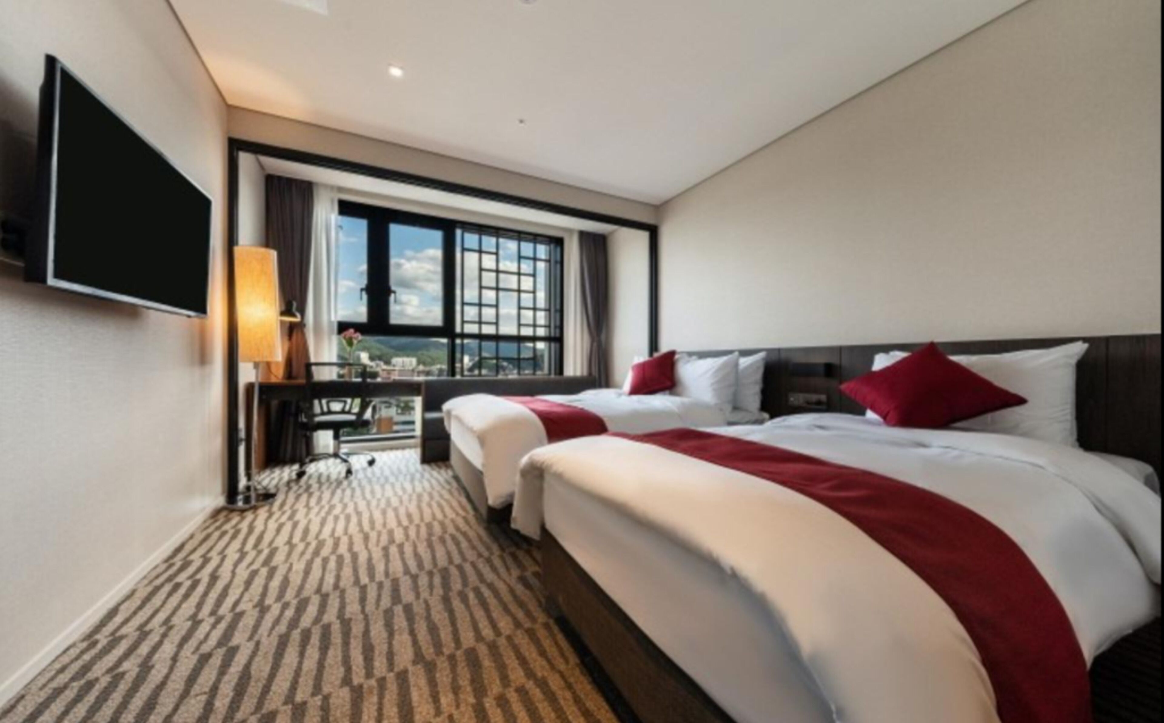 1 bedroom, desk, laptop workspace, blackout curtains