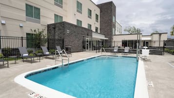 Udendørs pool