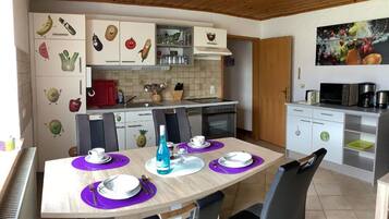 Apartment | In-room dining