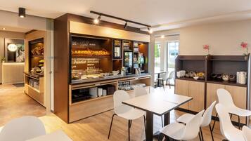 Bar (in der Unterkunft)