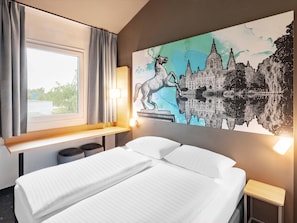 Literie de qualité supérieure, bureau, chambres insonorisées