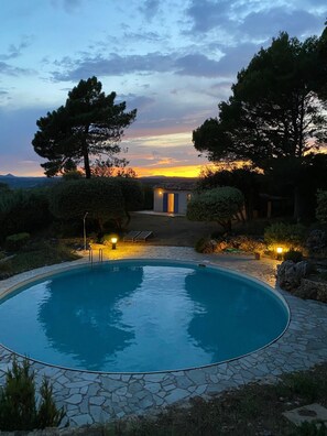 Outdoor pool, a heated pool