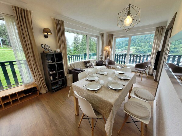 Interior - Ski-in apartment, renovated, 2 br., Les Gets (Les Gets)