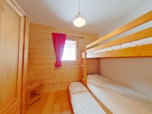 Room - Apartment in Saisies, 4 rooms, 7 people, includes parking (Villard-sur-Doron)