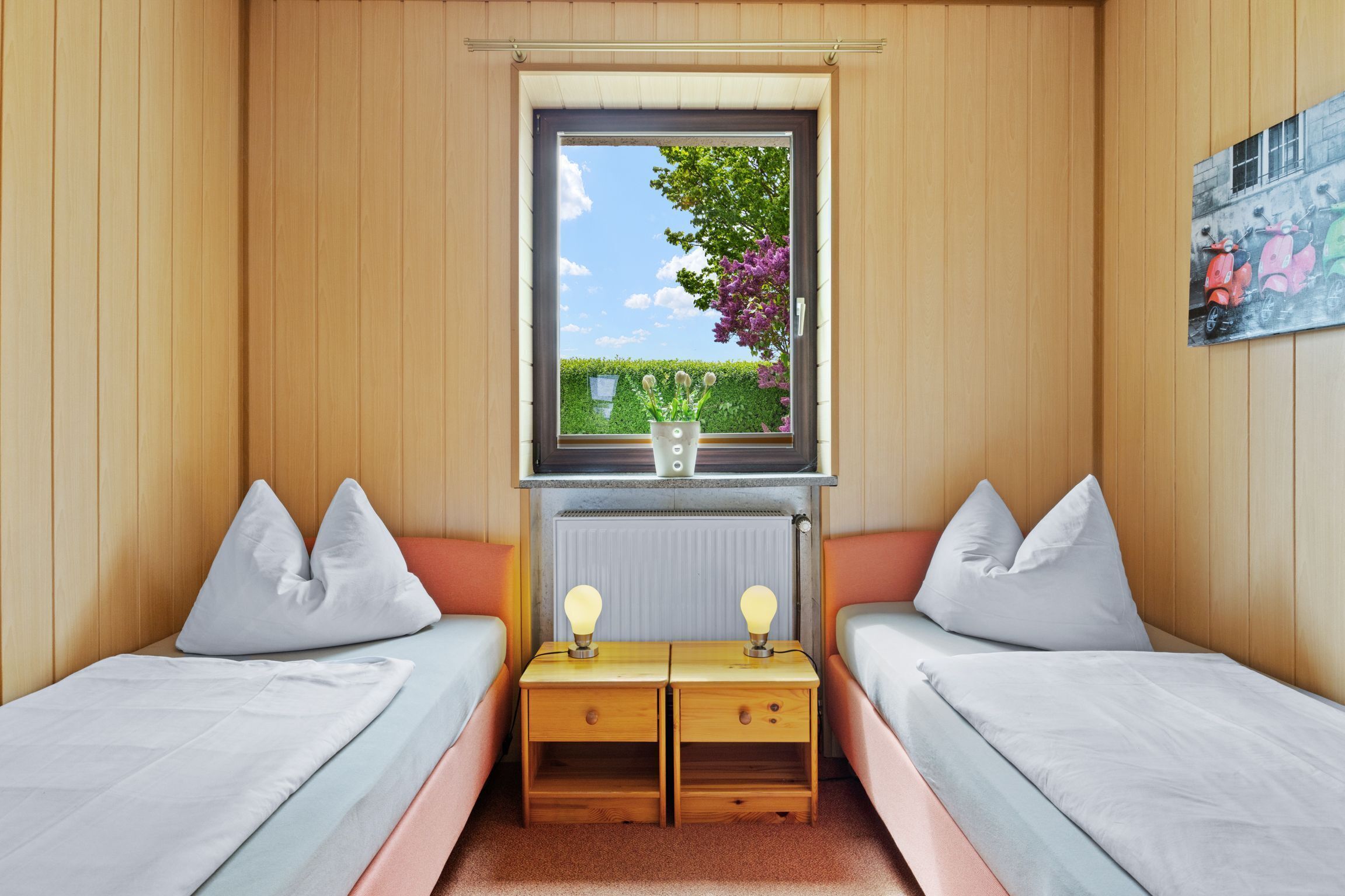 2 bedrooms, travel crib, WiFi, bed sheets