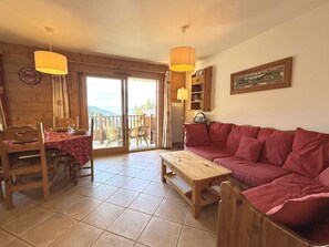 TV - Spacious 4-room apartment in Crest-Voland, pool access, 6 people (Cohennoz)