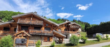 Extérieur