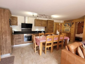 Interior - Modern apartment for 8 with WIFI and parking, Les Gets (Les Gets)