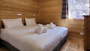 3 室のベッドルーム、WiFi (無料)