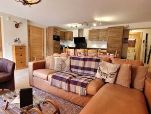 TV - Modern apartment for 8 with WIFI and parking, Les Gets (Les Gets)