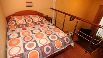 1 quarto, ferros/tábuas de passar roupa, Wi-Fi, roupa de cama