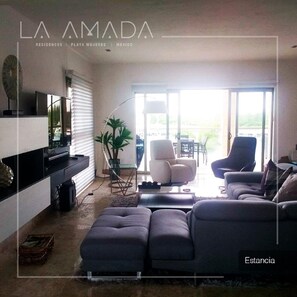 Apartment, 4 Bedrooms, Accessible, Smoking | Interior