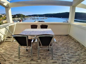 Apartamento, 1 habitación, fumadores, piscina privada | Vistas desde el alojamiento