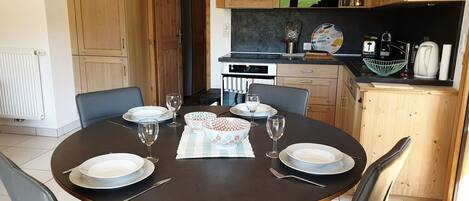 Fridge, microwave, dishwasher