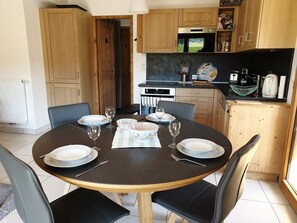 Fridge, microwave, dishwasher