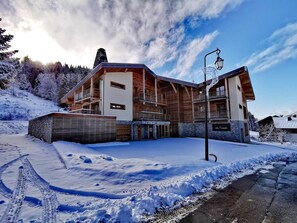 Exterior - 3-bedroom apartment, south-east exposure in Les Gets, near slopes (Les Gets)