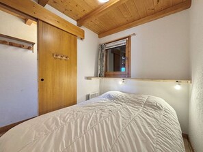 1 bedroom, free WiFi