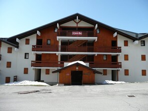 Exterior - Studio cabin for 4 at Les Saisies, near center (Les Saisies)