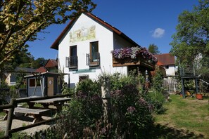 Exterior - Limerhof Vacation Cottage - Vacation Cottage (Waischenfeld)