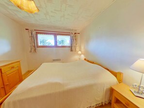 2 bedrooms, iron/ironing board - Charming 3-Room Duplex, 8 Pers, Near Center & Shops (Les Saisies)