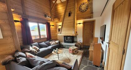 Chalet cosy avec cheminée et parking, pour 8 personnes