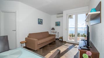 Standard Apartment, 1 Bedroom, Sea View, Sea Facing | Living area | 45-inch LCD TV with cable channels, TV