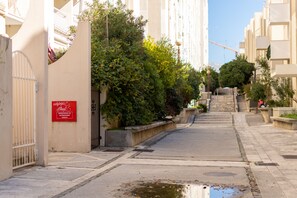 Property entrance - Trstenik Beach apartment (Split)