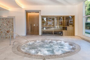 Sauna, bain à remous