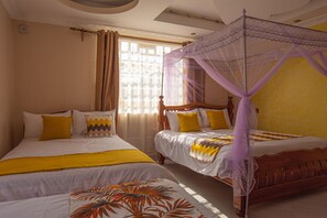 3 bedrooms, free WiFi, bed sheets