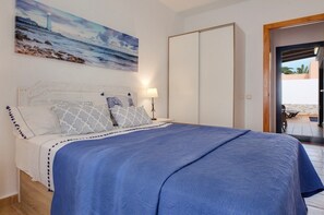 3 bedrooms, iron/ironing board, free WiFi, bed sheets - Holiday Home “El Cortijo” with Terrace, Pool & Wi-Fi (La Oliva)