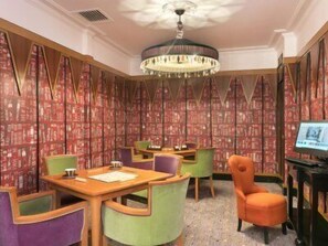 Restaurant - Hotel Le Cardinal (Paris)