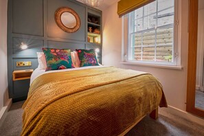 Apartment | 1 bedroom, iron/ironing board, free WiFi, bed sheets - The Jungle Nook (Berwick-upon-Tweed)