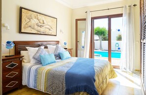 1 bedroom, in-room safe, iron/ironing board, free WiFi