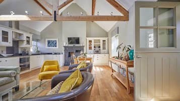 Huoneisto | Oleskelualue | Taulutelevisio