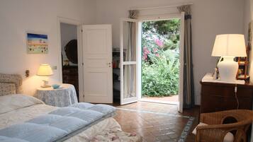 1 camera, Wi-Fi, lenzuola