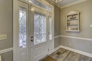 Interior - 1 Sea Oak - 2nd Row (50 yards) Ocean Forest Beach 5-Bedroom Home! (Hilton Head Island)