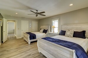 5 bedrooms, iron/ironing board, free WiFi, bed sheets