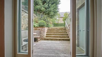 Cottage | Terrace/patio