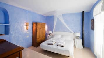 4 soverom, strykejern/-brett, wi-fi (inkludert) og sengetøy