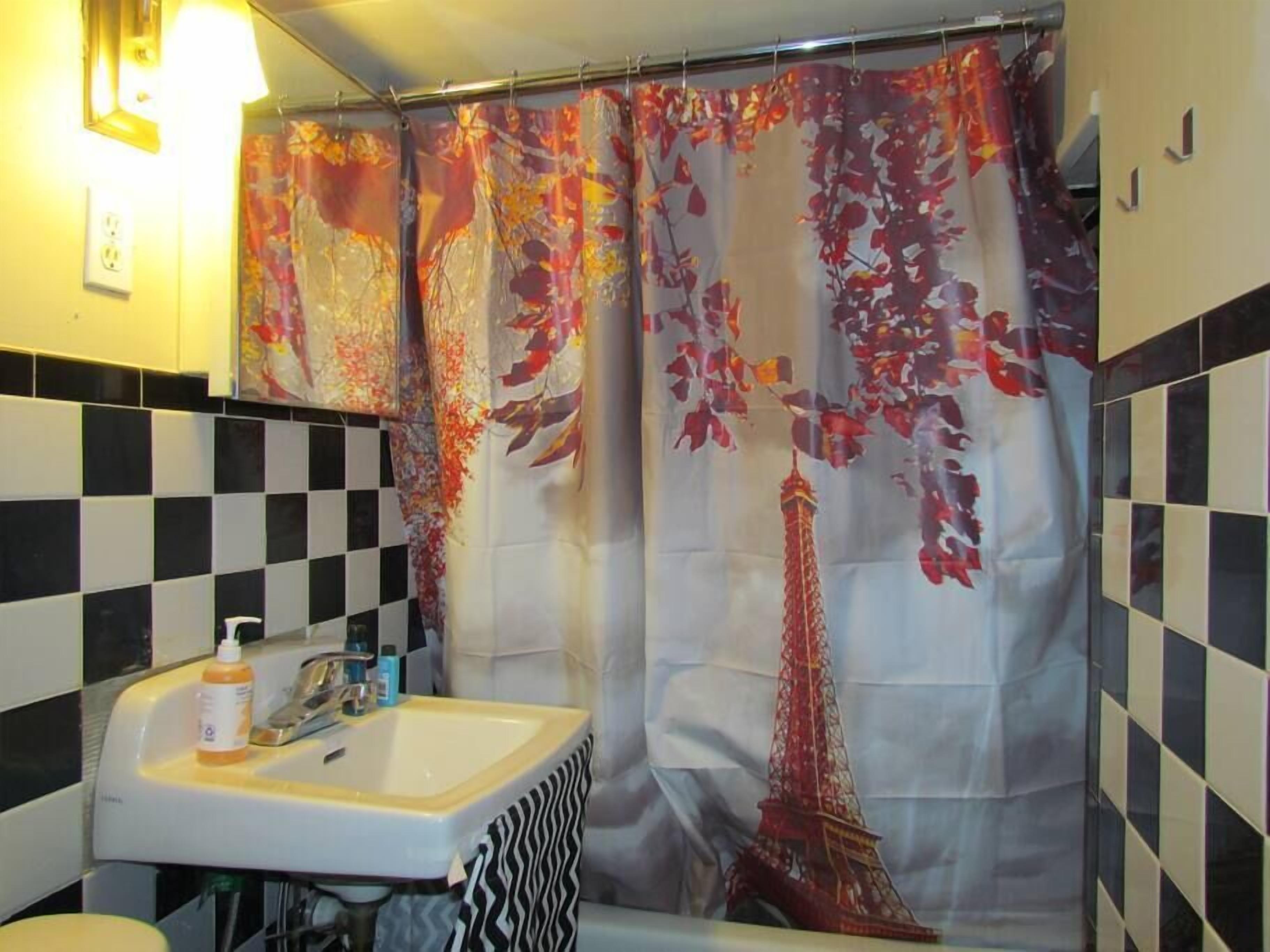 Sledge 2 Adorable One Bedroom Apartment